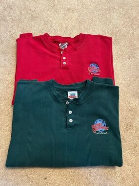 Planet Hollywood Las Vegas Short-Sleeve Henley Tee - Red and Dark Green